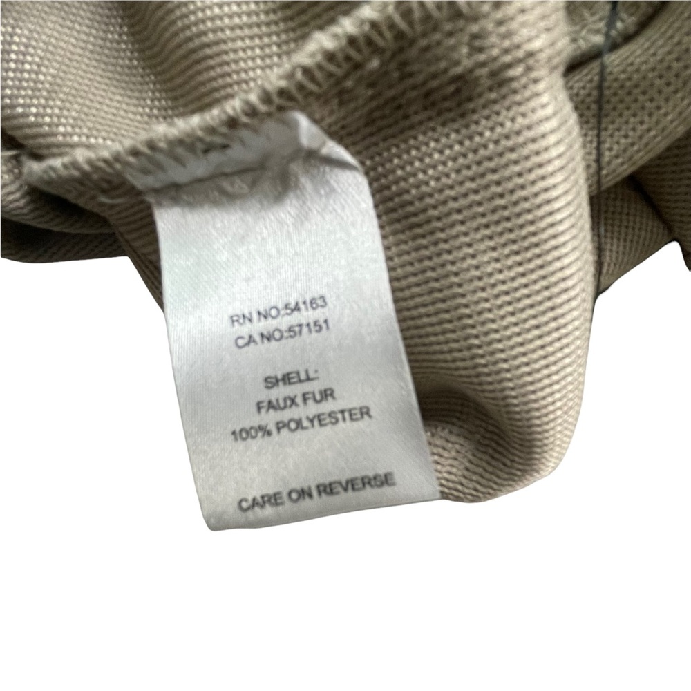 Andrew Marc faux fur poncho size S/M - Picture 8 of 10